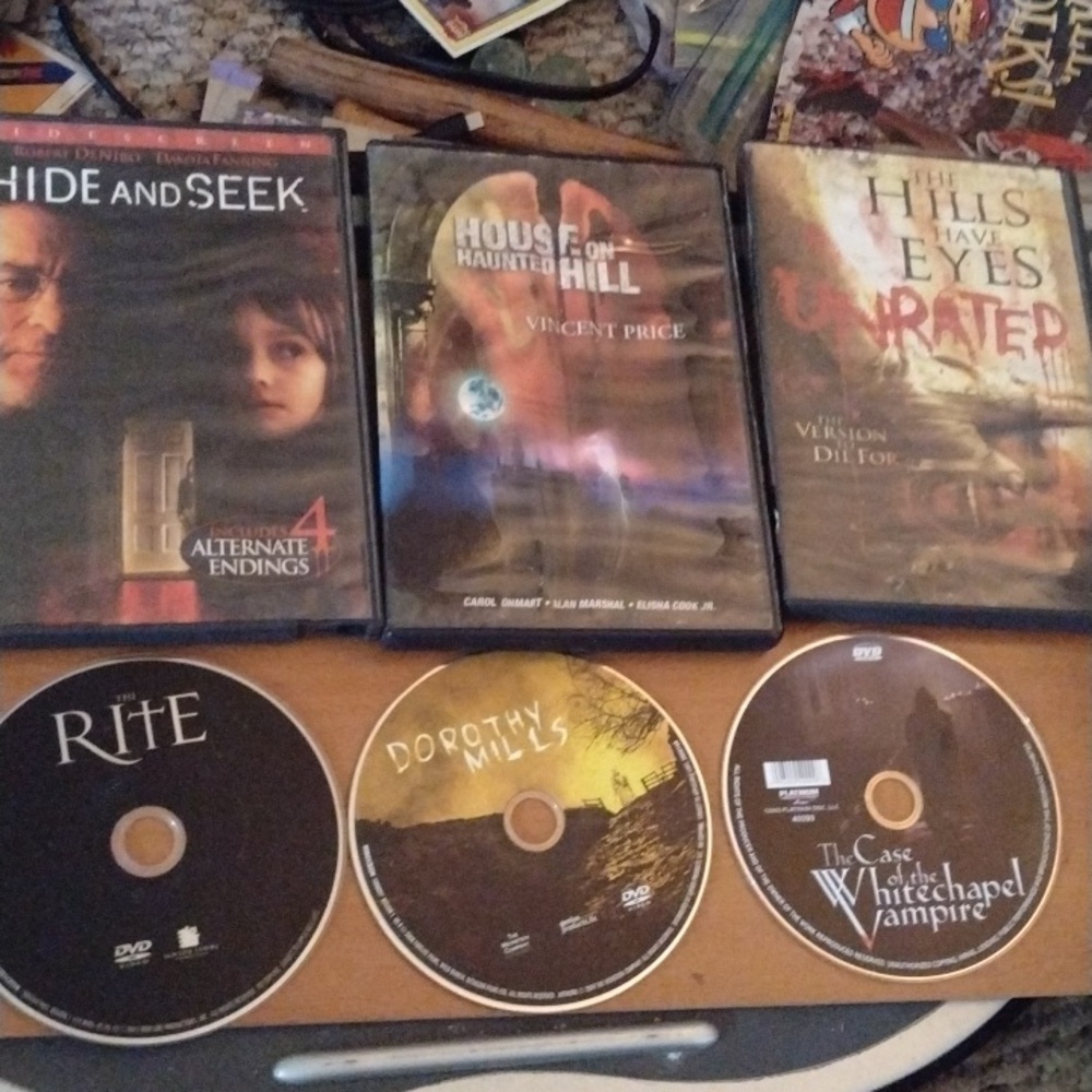 2 for $20☺️ DVD Lot